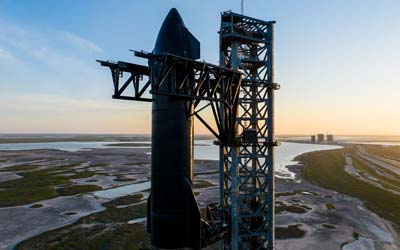 Маск: Starship зможе запускати супутники за рік