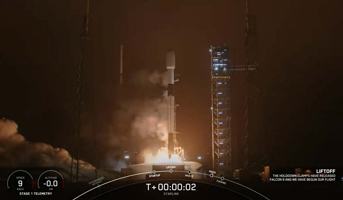 Запуск ракети Falcon 9 Block 5 з групою супутників Starlink Group 6-28