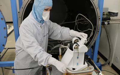 Как пахнет Луна: мини-масс-спектрометр PITMS будет изучать состав лунной экзосферы