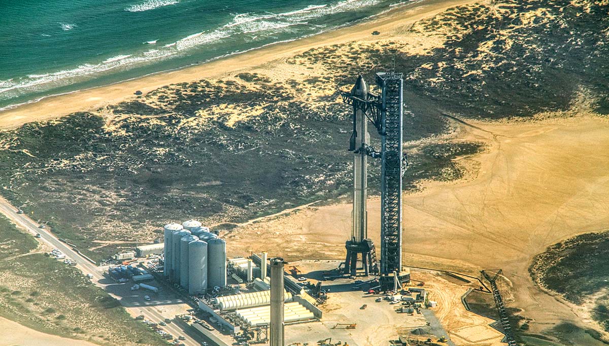 Starship с ракетой Super Heavy