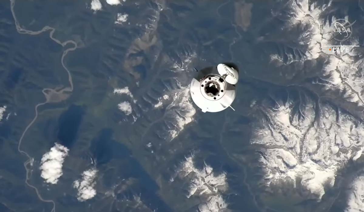 Космический корабль Dragon с миссией CRS-28 успешно пристыковался к МКС