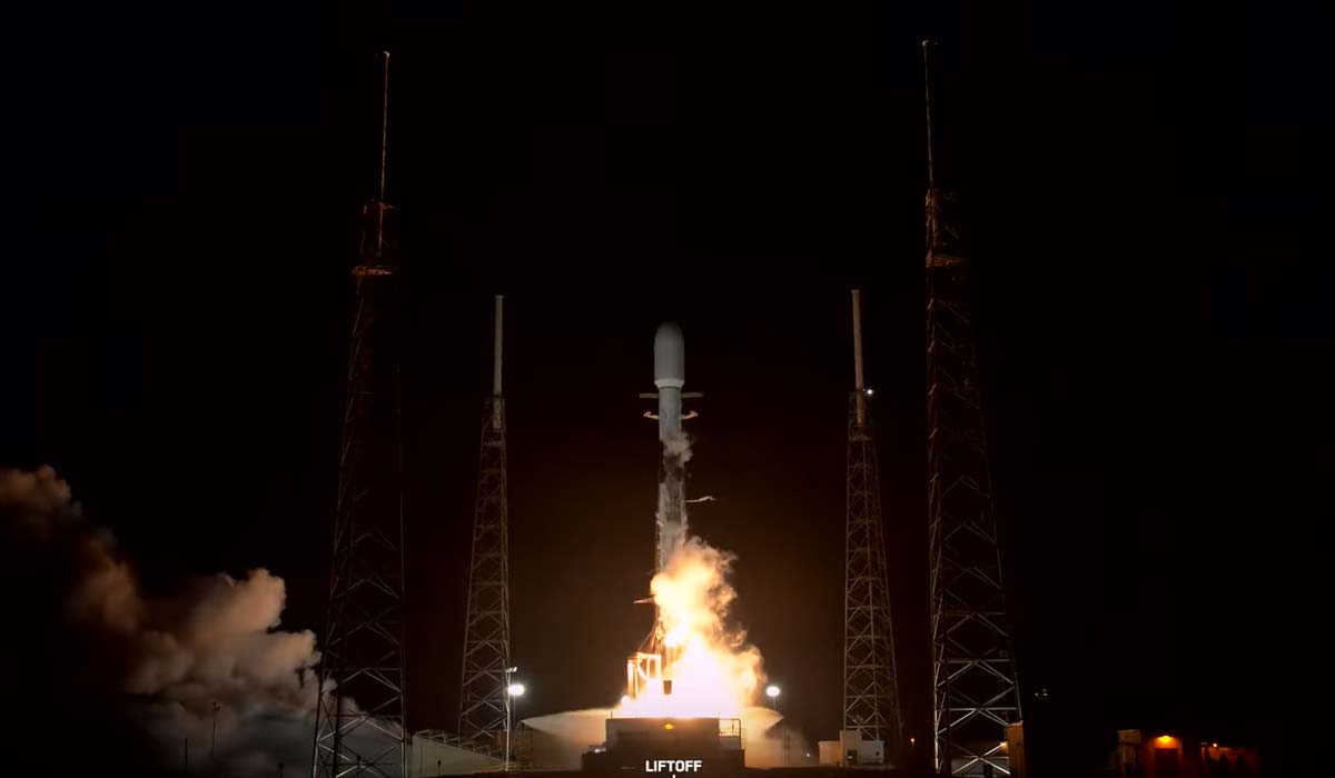 Запуск ракеты Falcon 9 Block 5 с группой спутников Starlink Group 6-8 — 7 августа 2023 года