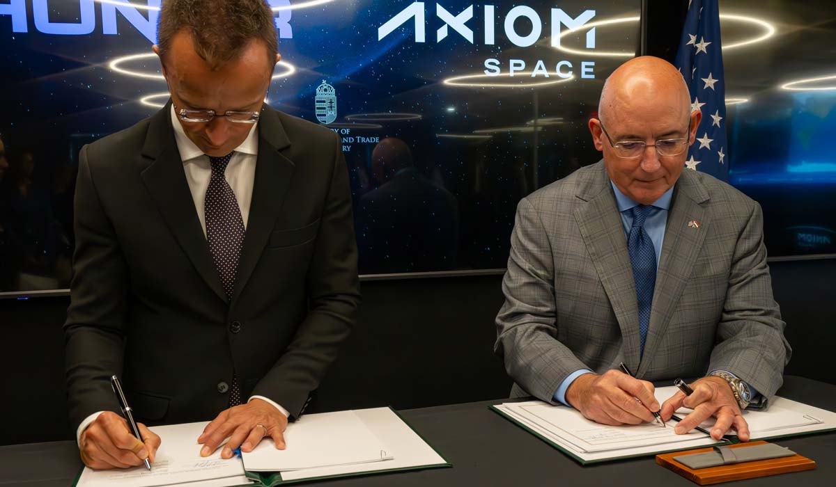 Венгрия заключила с Axiom Space контракт на отправку своего астронавта на Международную космическую станцию