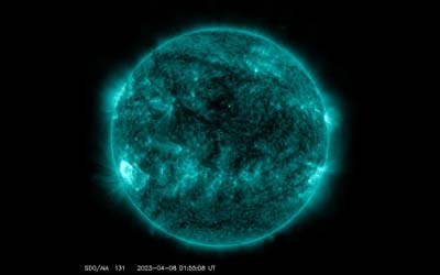 Солнечная вспышка класса M2.9 в субботу 8 апреля