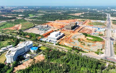 Вид с воздуха на Вэньчанский международный аэрокосмический городок Фото: Предоставлено Вэньчанским международным аэрокосмическим городком