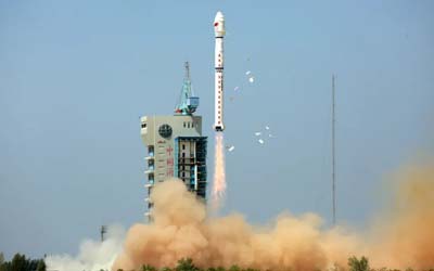 Старт китайской ракеты Long March 4C со спутником Fengyun-3F