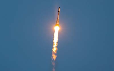 Старт ракеты Союз-2.1а с космическим грузовым кораблем Прогресс МС-24