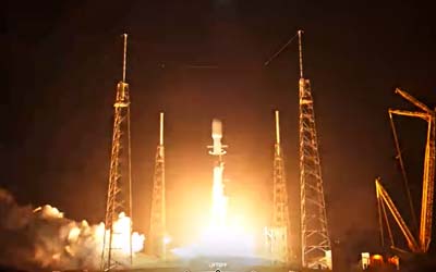 Запуск ракеты Falcon 9 Block 5 с группой спутников Starlink Group 6-17