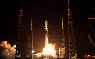 Запуск ракети Falcon 9 Block 5 з групою супутників Starlink Group 6-18