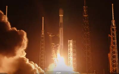 Запуск ракеты Falcon 9 Block 5 с группой спутников Starlink Group 6-19