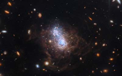 Дуэт звездных вспышек в Цвикки 18