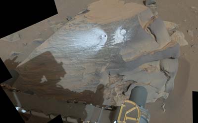 Образец камня, полученного марсоходом Perseverance, олицетворяет то, зачем ровер прибыл на Марс