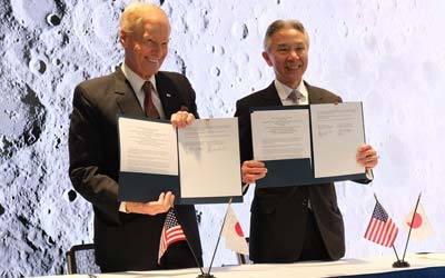 Япония и NASA подписали соглашение о создании и доставке на Луну герметичного лунохода