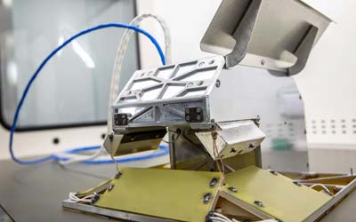 NASA строит электродинамический щит для борьбы с пылью на Луне и Марсе