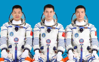 Китай накануне запуска «Шэньчжоу-18» опубликовал имена тайконавтов
