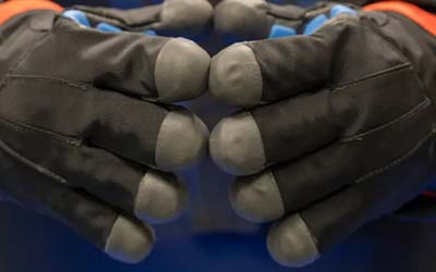 Опыт и новые технологии в создании новых лунных скафандров для миссий NASA Artemis