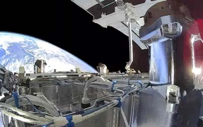 Почему США превращают космос в театр военных действий?