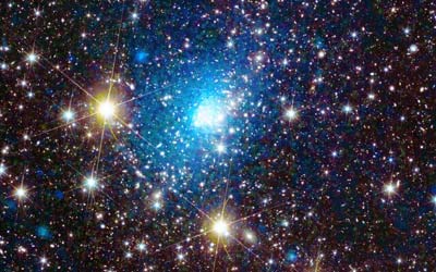 XMM-Newton показал раскаленный до миллионов градусов газ в Abell 2390