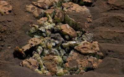 Марсоход NASA Curiosity обнаружил чистую серу в марсианских породах