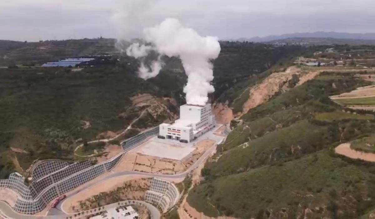 Найбільша в Азії висотна випробувальна платформа для космічних двигунів пройшла етап випробувань