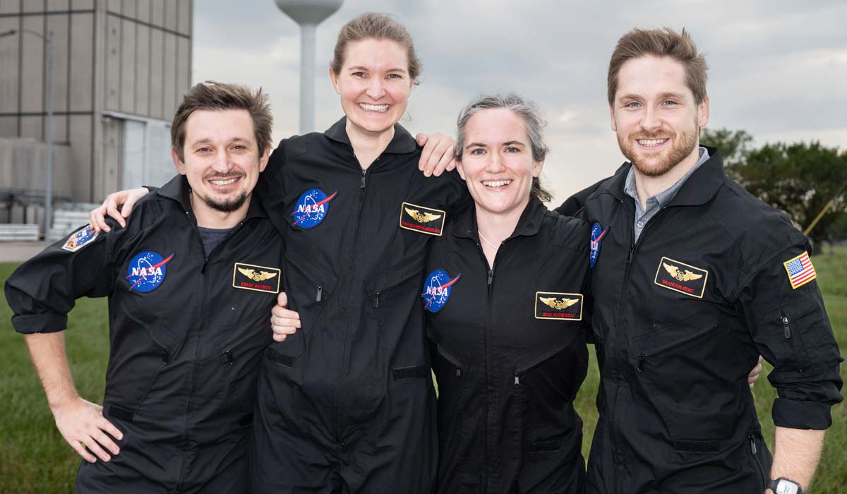 Экипаж миссии HERA вернулся из моделируемого путешествия на Марс