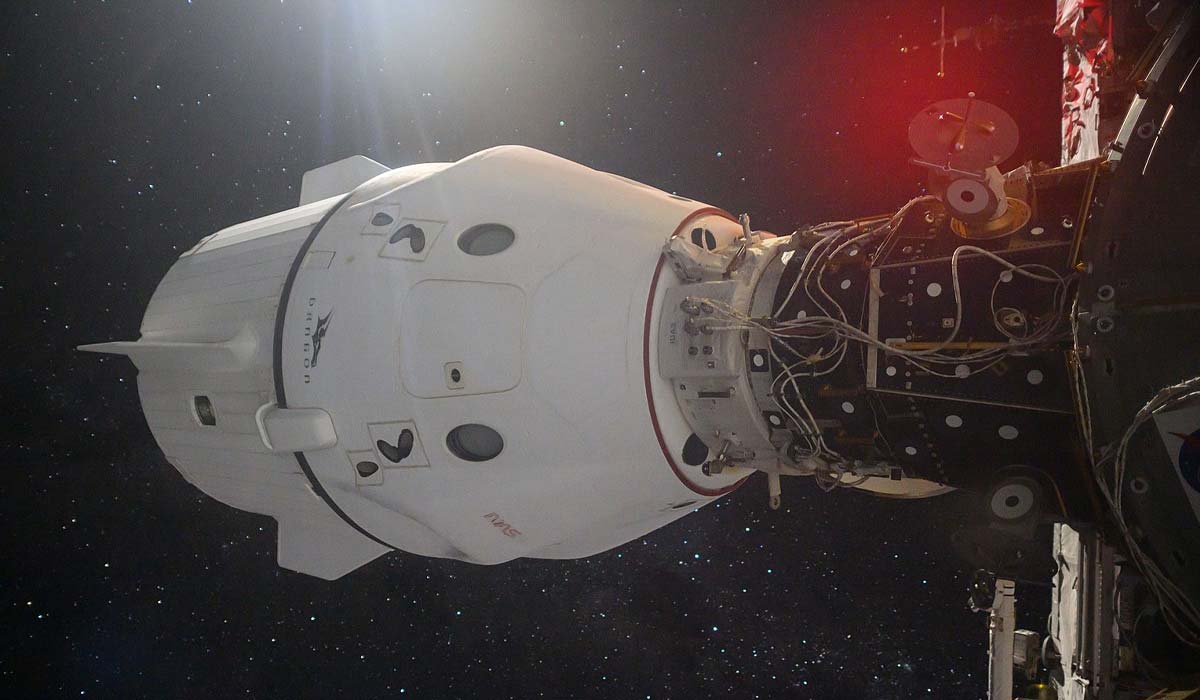 Отстыковка Crew Dragon от МКС состоится не ранее 20 октября