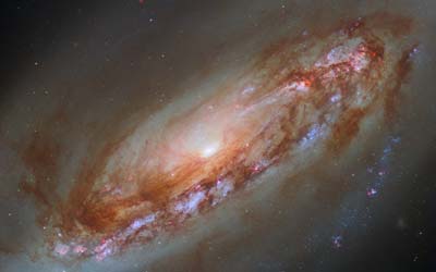 Хаббл запечатлел новый вид галактики M90