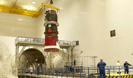 Российский космический грузовик «Прогресс МС-30» готовится к полету (фото)