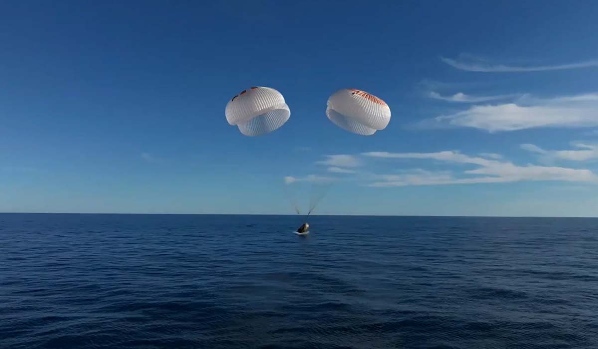 Crew-9 успешно вернулся на Землю: экипаж приводнился у берегов Флориды