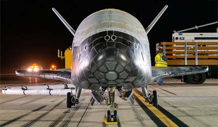 Военный космоплан США завершил седьмую миссию, включая продвинутые орбитальные маневры