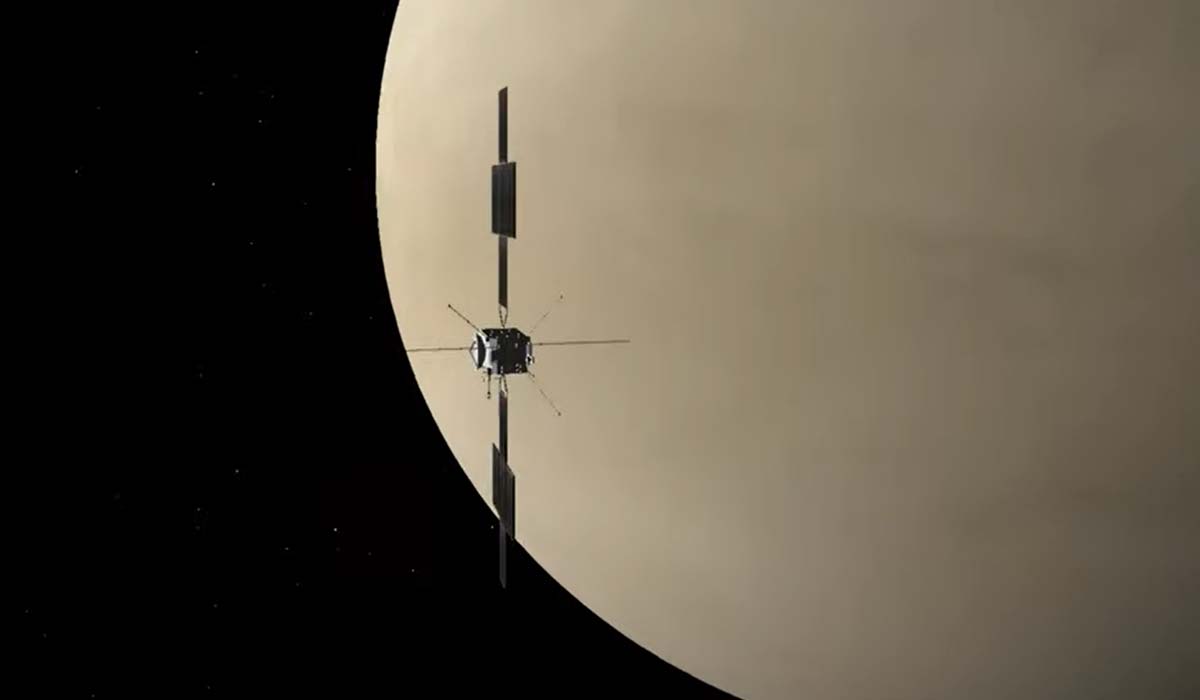 JUICE успешно провел пролет мимо Венеры на пути к ледяным спутникам Юпитера