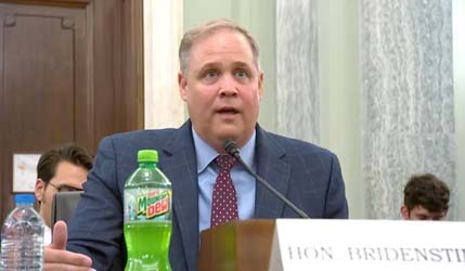 Сенат США поставил под сомнение шанс NASA обойти Китай в возвращении людей на Луну