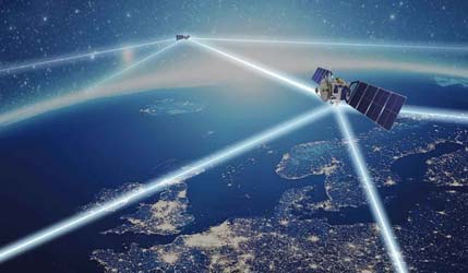 Дата-центры на орбите: как SpaceX, Bezos и Schmidt переносят вычисления в космос