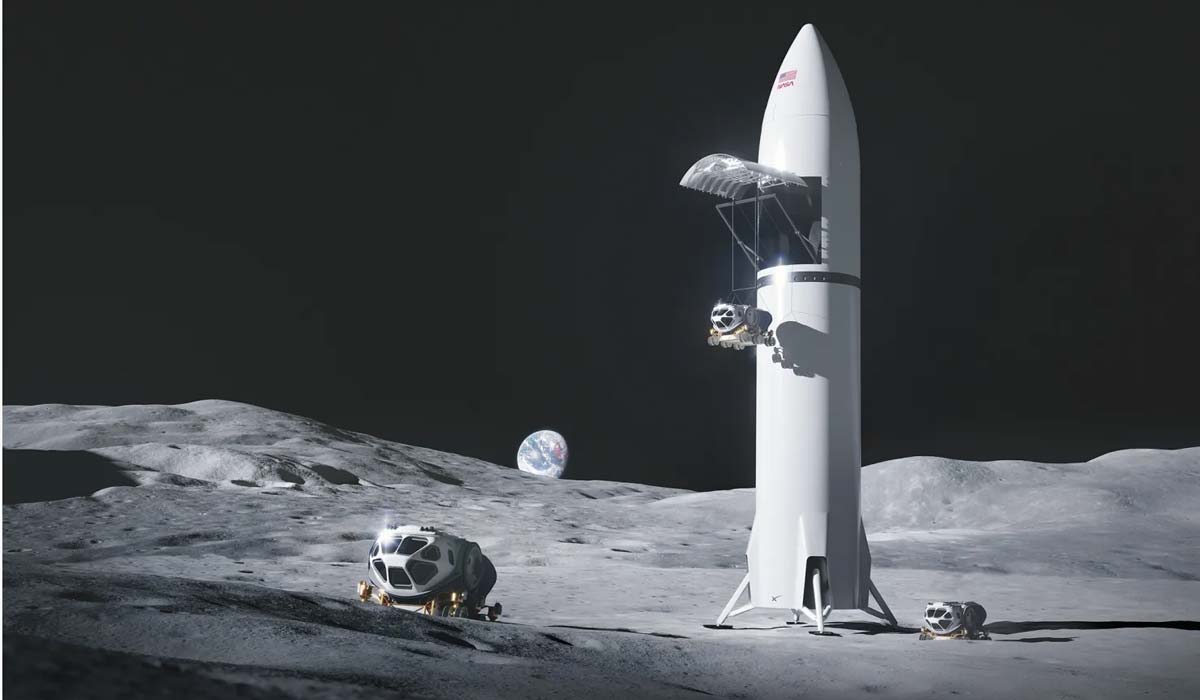 SpaceX Starship cargo on the Moon
