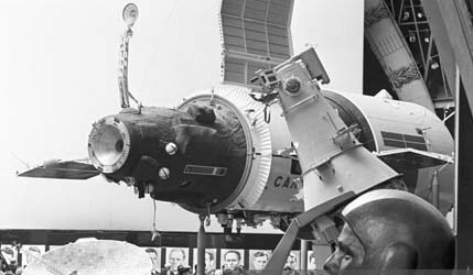 26 декабря 1974 года — запуск орбитальной станции «Салют-4»