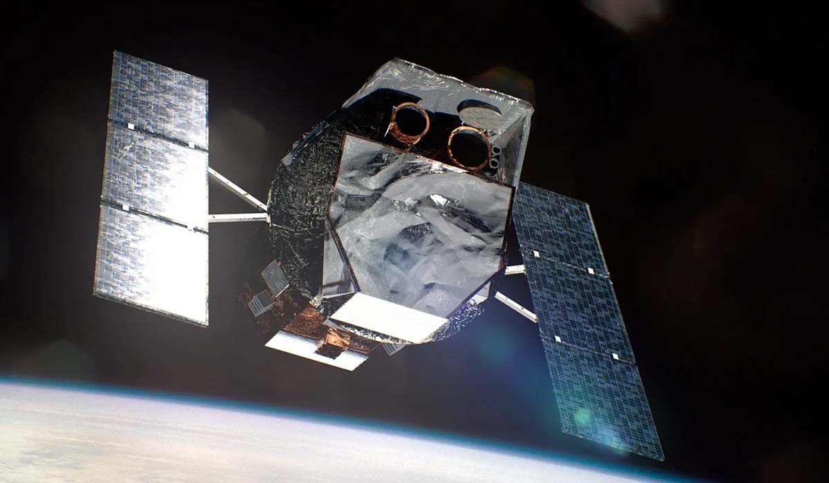 NASA работает над продлением срока службы обсерватории Swift перед миссией по подъёму орбиты