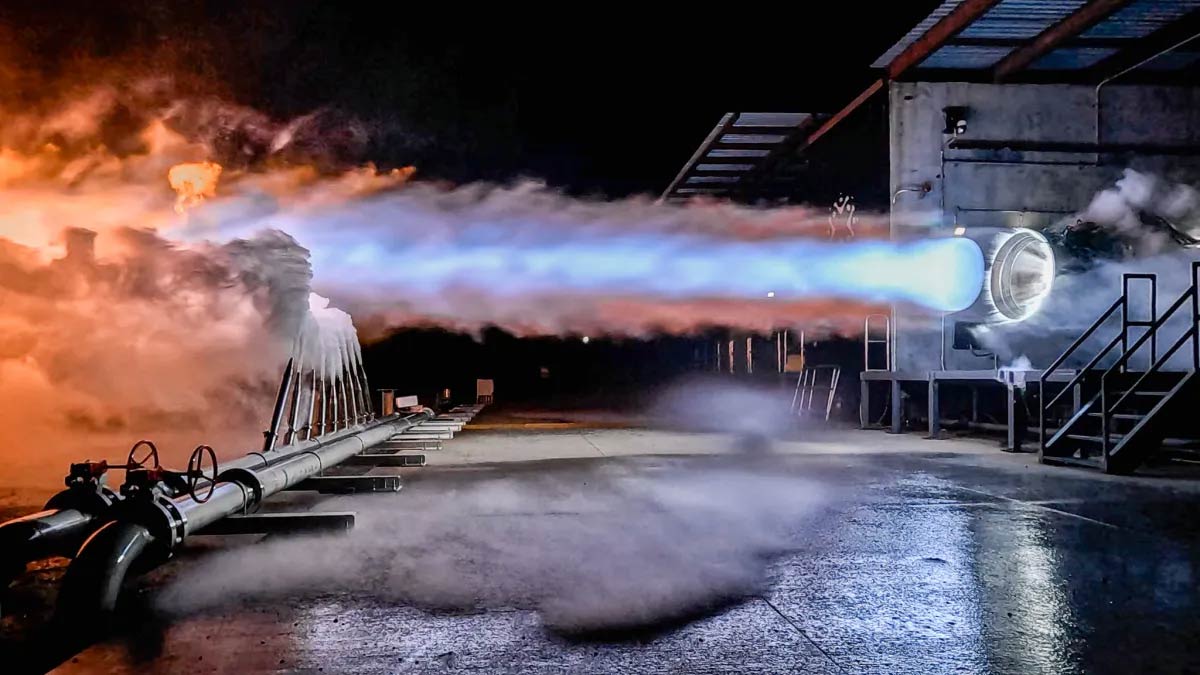 Rocket Lab Archimedes engine static fire