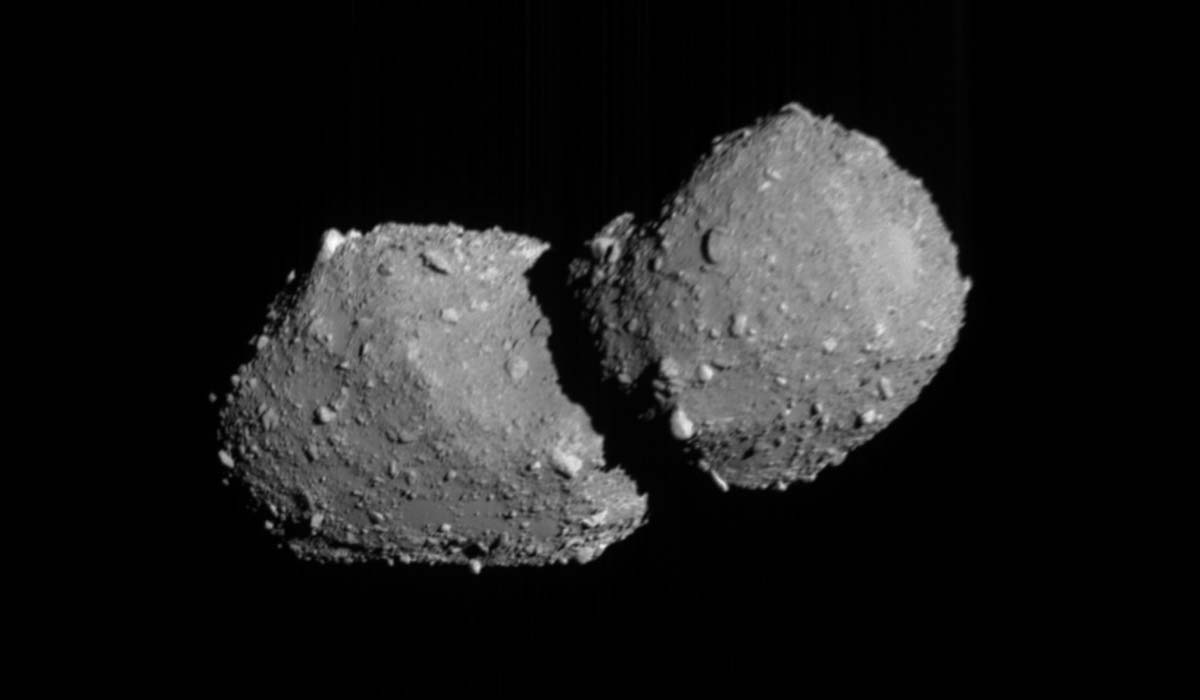 Фото астероида Торифунэ с зонда Хаябуса-2
