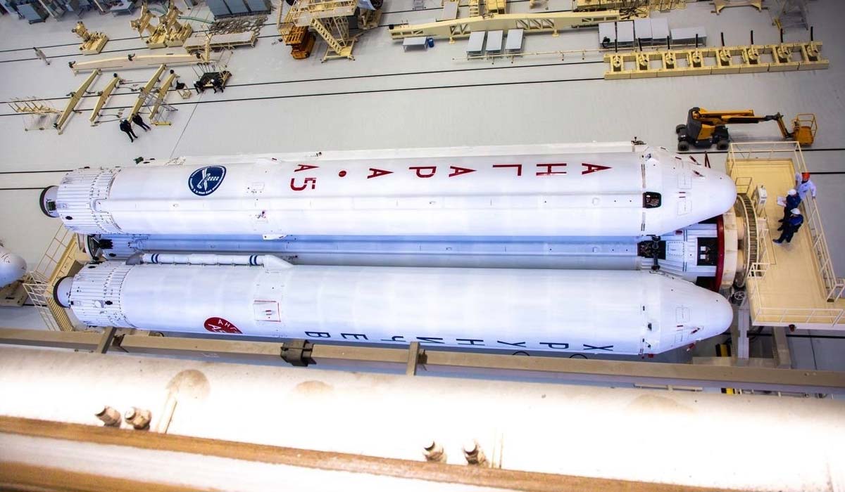 «Пакет» ракеты-носителя «Ангара-А5» для первого пуска собрали на Восточном