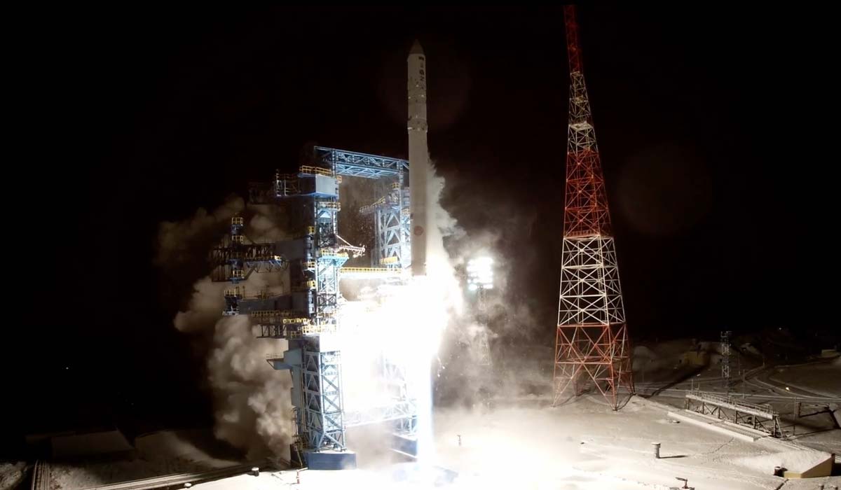 Легкая ракета-носитель Ангара-1.2 влетает