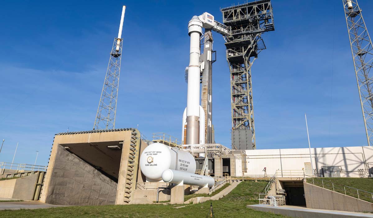 Ракета Atlas V 422 N22 с космическим кораблем Starliner