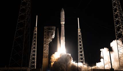 старт ракеты Atlas V 551 со спутниками Amazon Leo (LA-04)