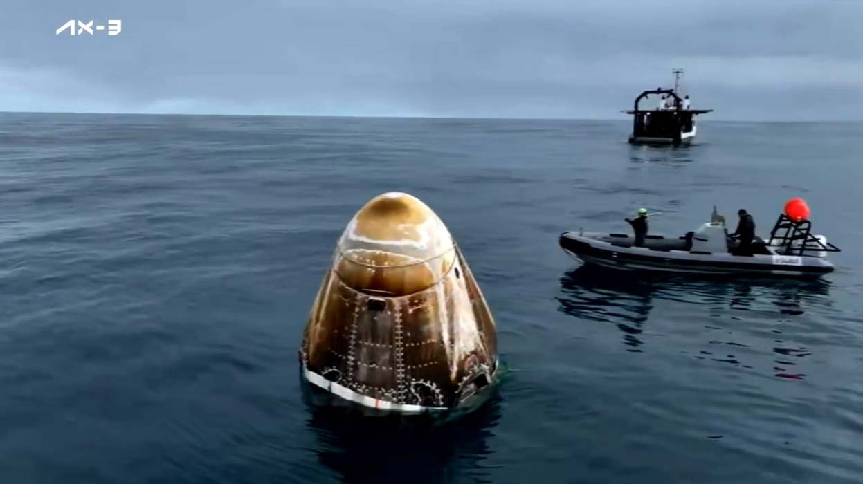 Фото возвращения миссии Ax-3