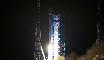 запуск ракети Long March 12 з новою групою супутників SatNet LEO Group 27