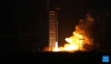 Запуск китайської ракети Long March 2D з чотирма супутниками PIESAT-2 13-16