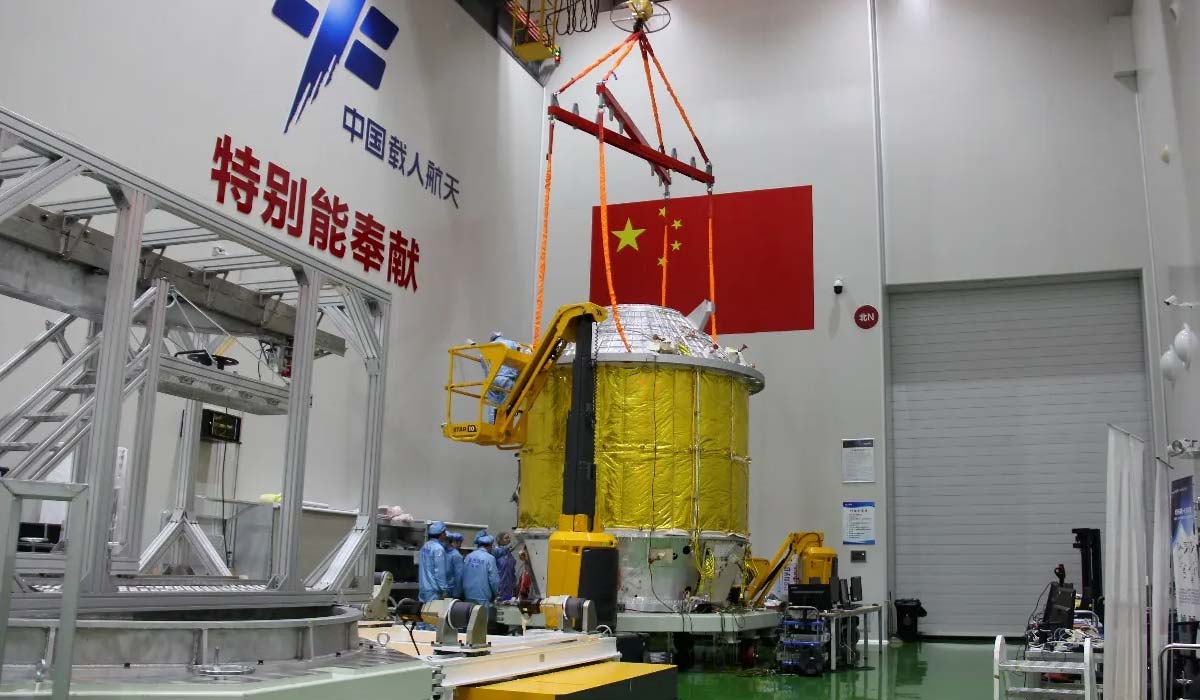 Китайський вантажний корабель «Qingzhou» готують до запуску до станції «Тяньгун