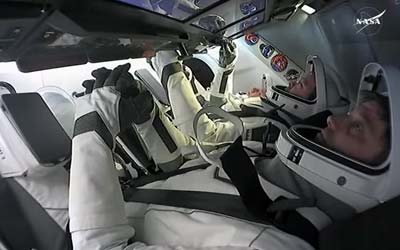 Трансляция посадки корабля Crew Dragon с экипажем Crew-8