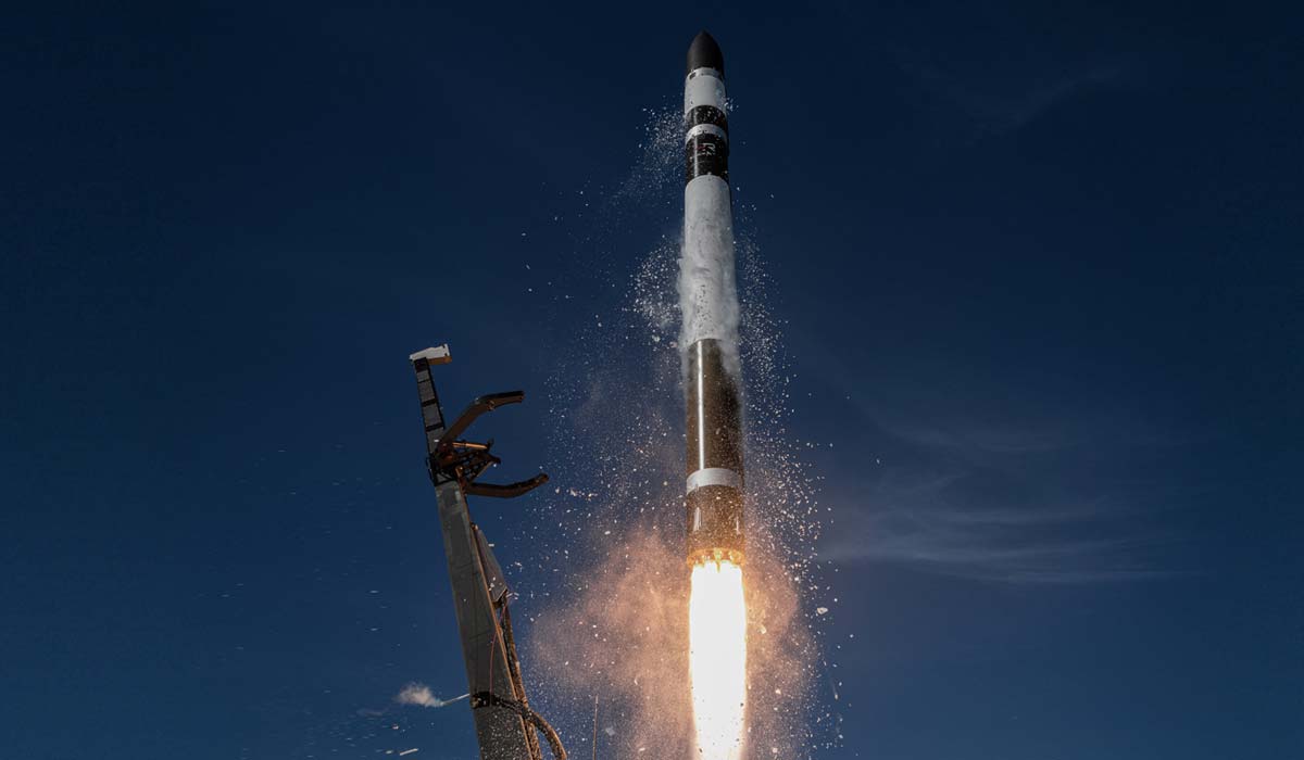 Rocket Lab запустил ракету Electron со спутниками Kinéis 11-15