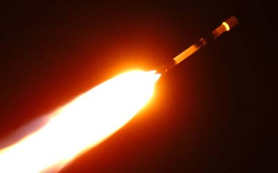 Запуск ракеты Falcon 9 Block 5 с группой спутников Starlink