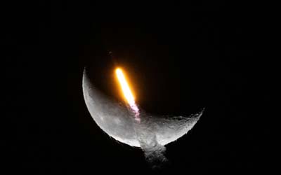 Запуск ракеты Falcon 9 Block 5 с группой спутников Starlink Group 8-6